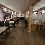 瓦德兰德豪斯酒店